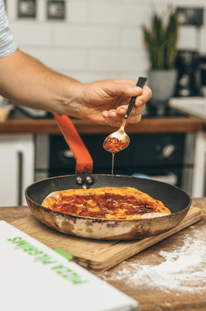 
                
                    Load image into Gallery viewer, DOUBLE PEPPERONI &amp;amp; SPICY HONEY FRYING PAN PIZZA KIT
                
            